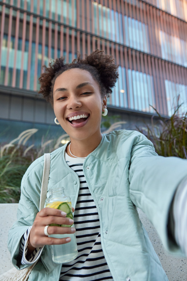 UGC y Voice of Customer · Marketing Digital B2B · Compartamos Redes